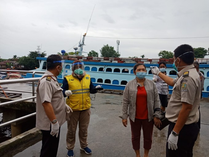 Penumpang Meninggal di Kapal, Squad Kesehatan Pelabuhan Tegakkan Tindakan Kekarantinaan