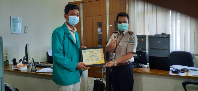 PENGHARGAAN DARI STIKes HANG TUAH PEKANBARU